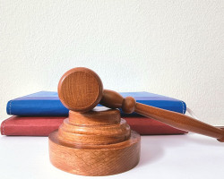 СУДИЈИ ЈОВАНКИ ТРАВАР ПРЕСТАЛА СУДИЈСКА ФУНКЦИЈА ЗБОГ ОСТВАРИВАЊА ПРАВА НА СТАРОСНУ ПЕНЗИЈУ